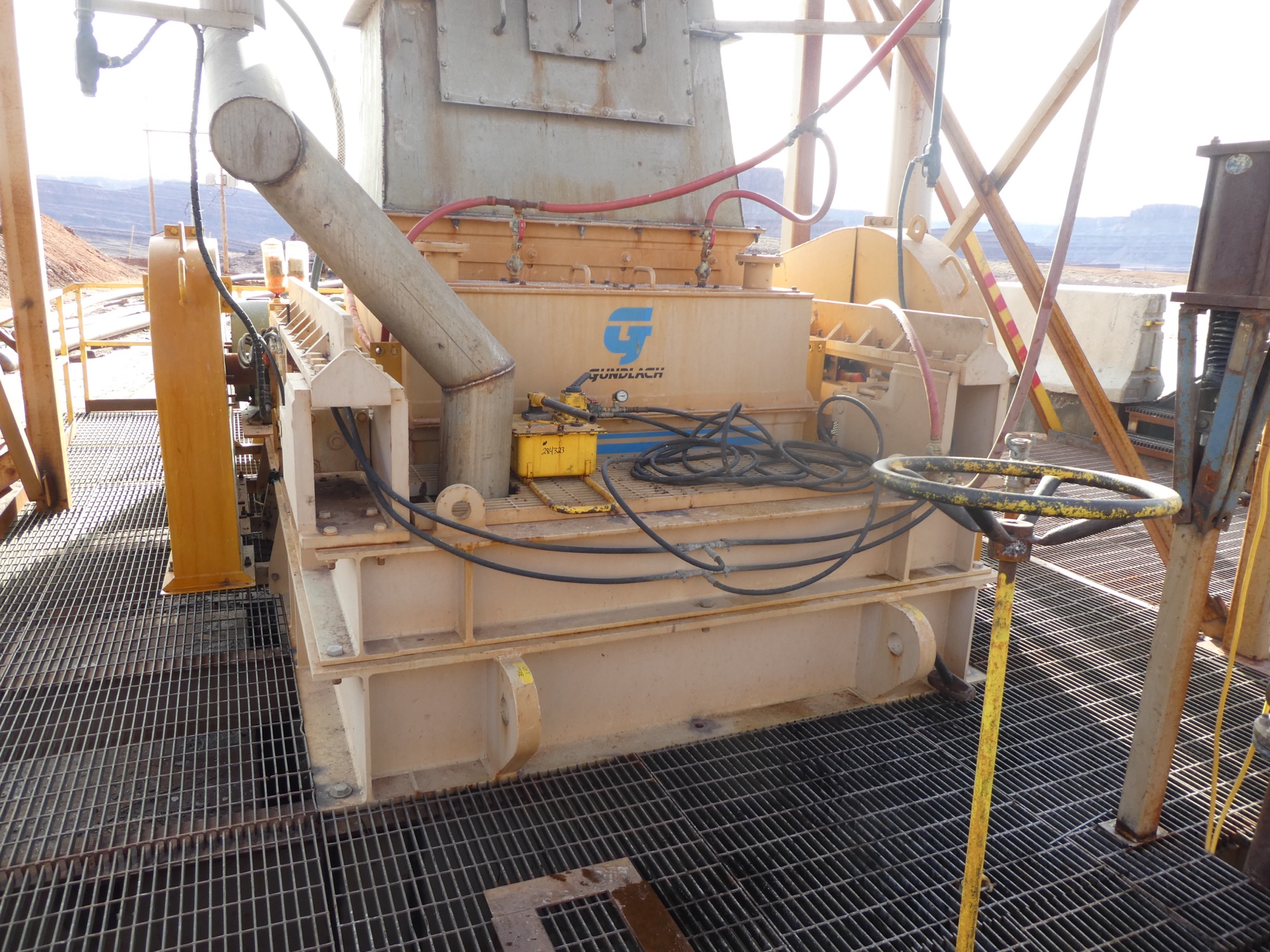 Crushing and Fine Grinding